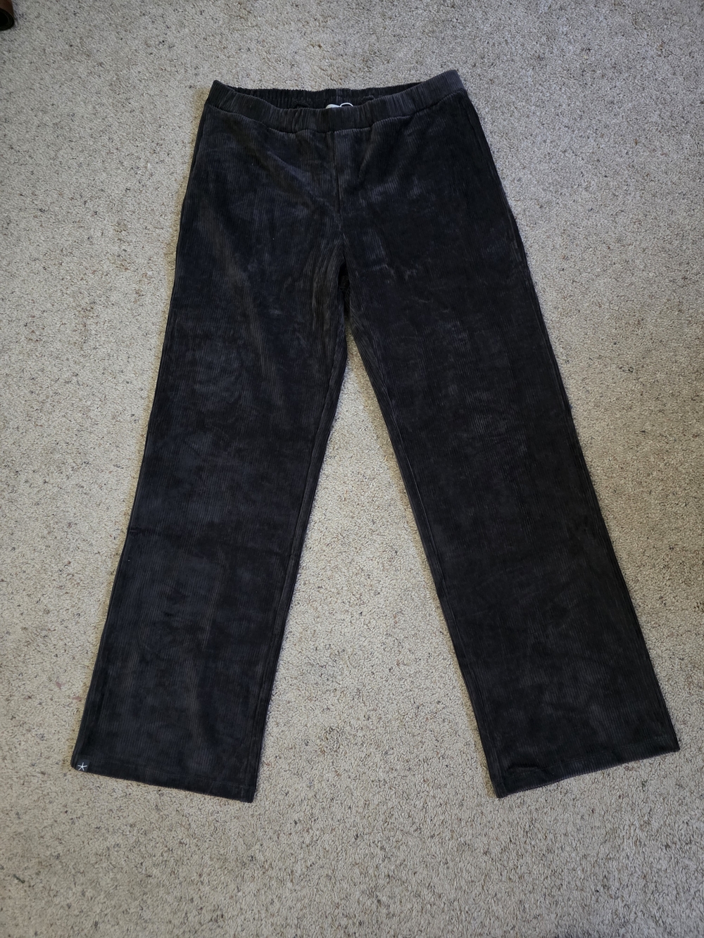 Saks Barefoot Dreams Women's Corduroy Elastic Pants - Size M